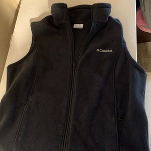 Columbia vest Size XL